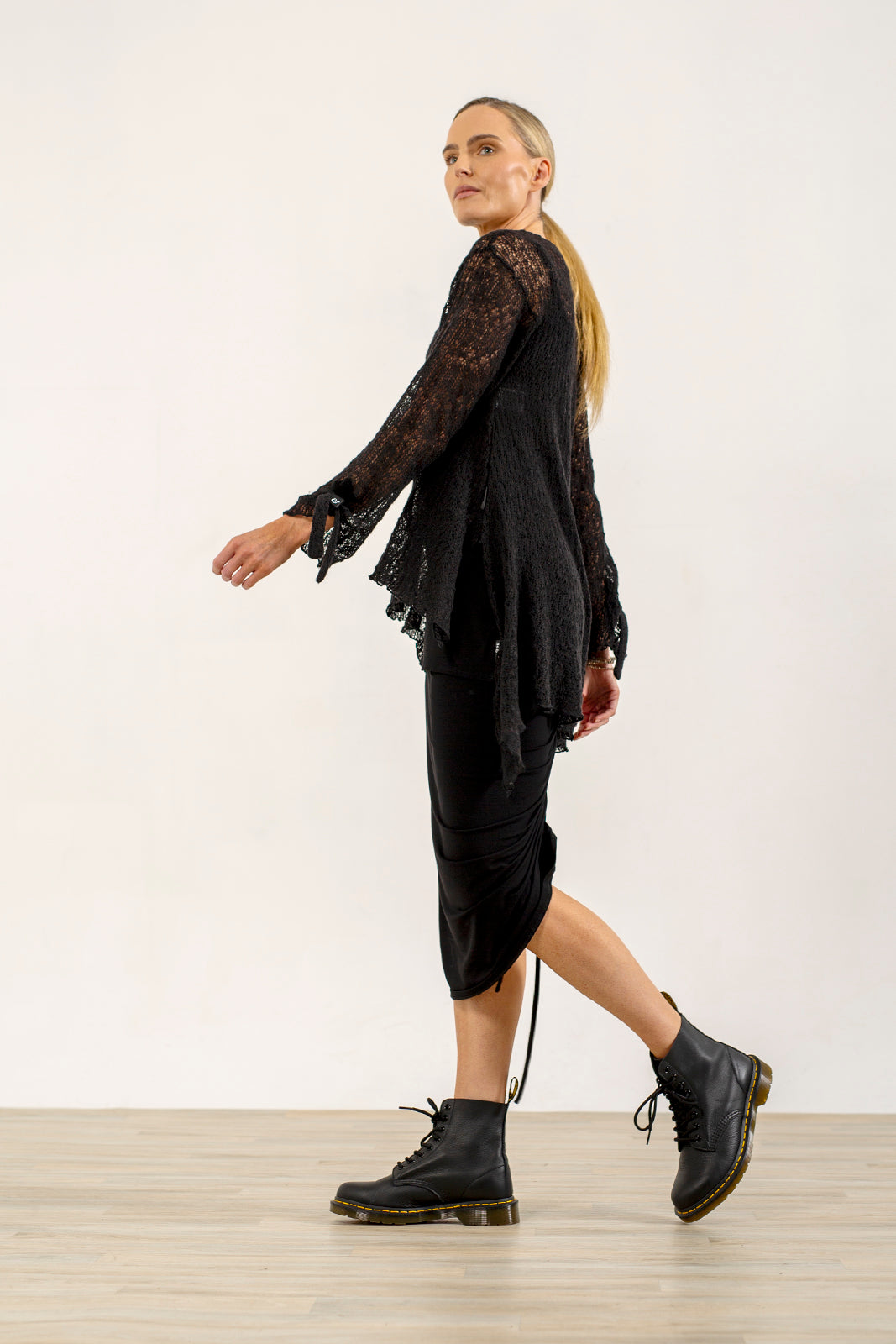 Tatiana Italian Wool knit ( Black)