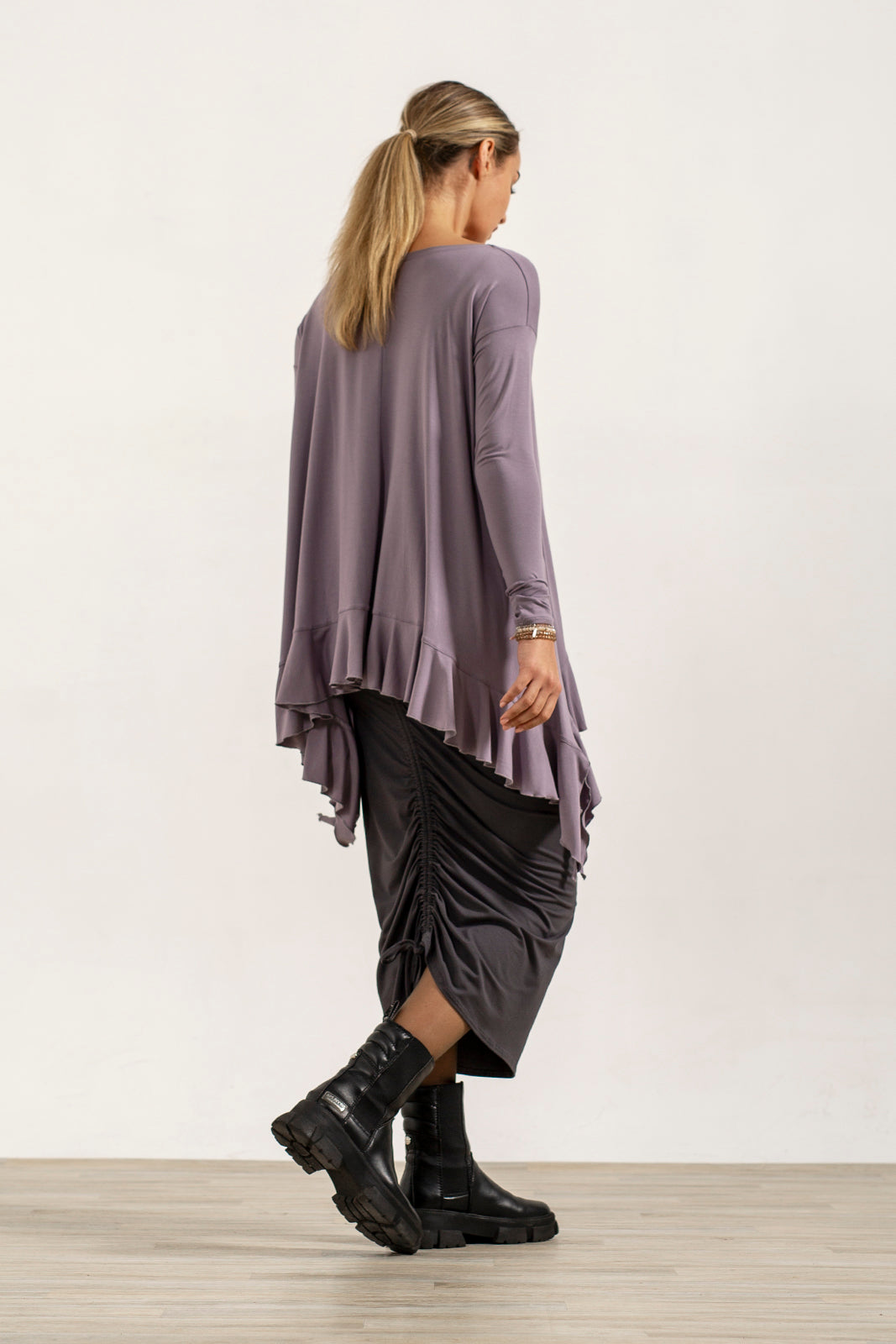 Monique Viscose Jersey Frill Hem Tunic (Silver Frost)
