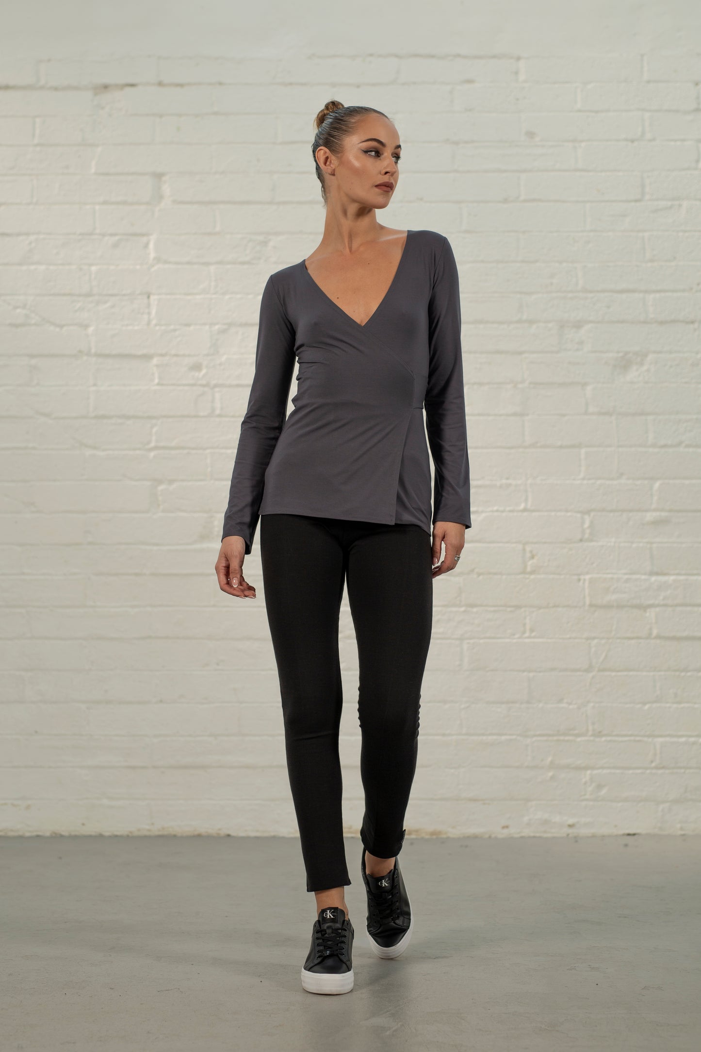 Lola Tuck Hem Leggings Black/ Navy